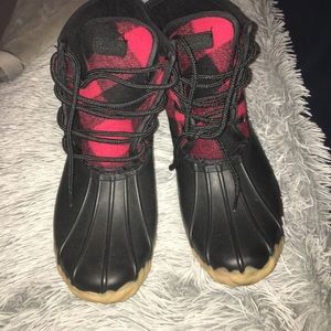 Chooka Buffalo Plaid Boots